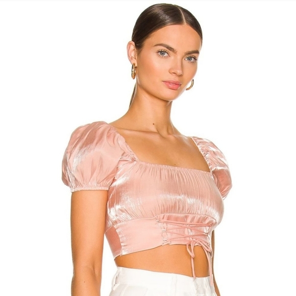 D1. NWT More to Come Tiasha Puff Sleeve Top in Blush Size XS - Picture 2 of 5